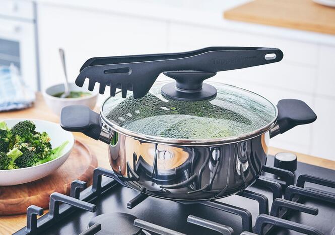 Tupperware Tupperware Universal Cookware 4QT/4L Stockpot tupperware_ww_st_2008_0014.jpg
