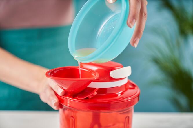 Tupperware SuperSonic Chopper Extra 
